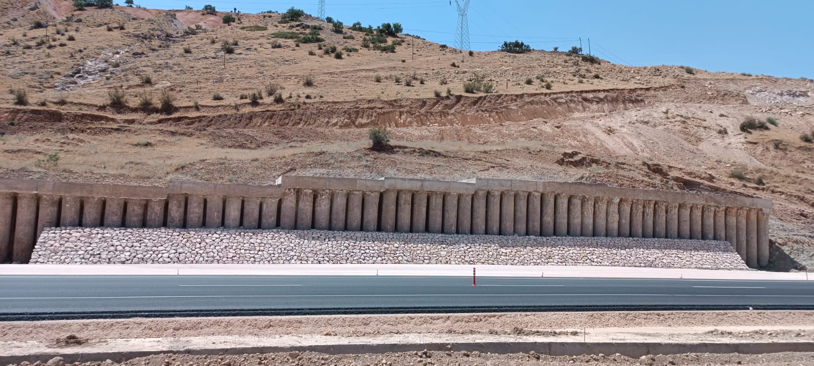 SİİRT-KURTALAN BÖLÜNMÜŞ YOLU HEYELAN İŞİ